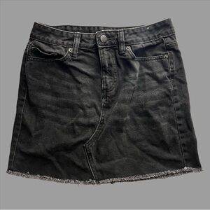Black Frayed Hem Jean Mini Skirt